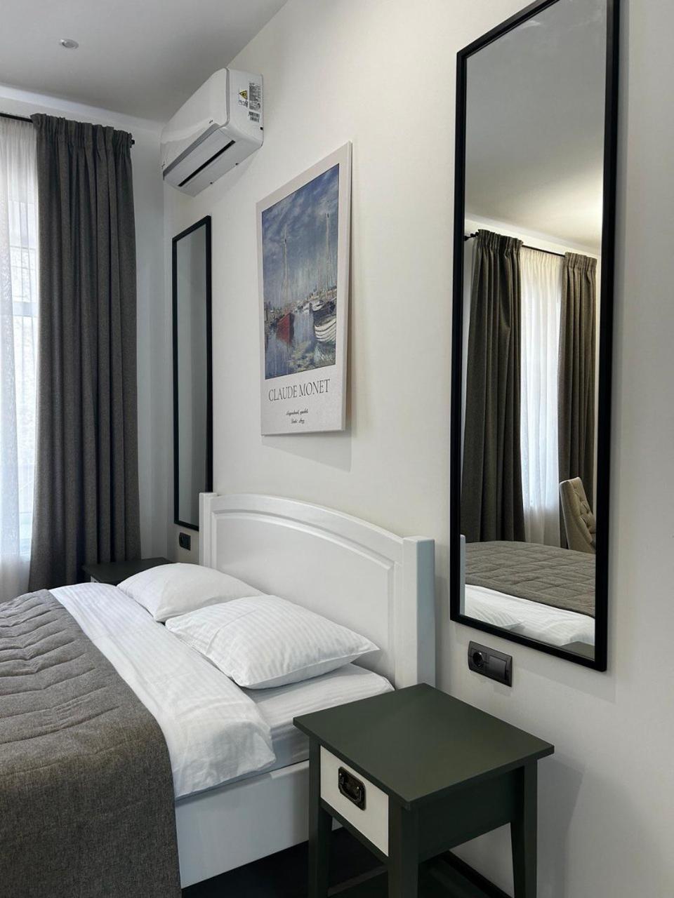 Gosudar Hotel Kropyvnytskyi Luaran gambar