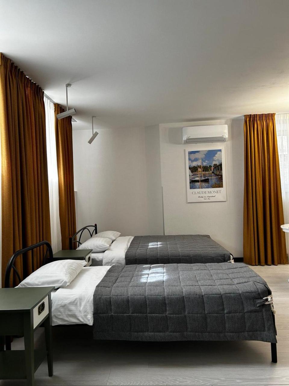 Gosudar Hotel Kropyvnytskyi Luaran gambar